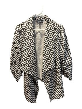 Karen Kane Black & White Geometric Open Front Cardigan